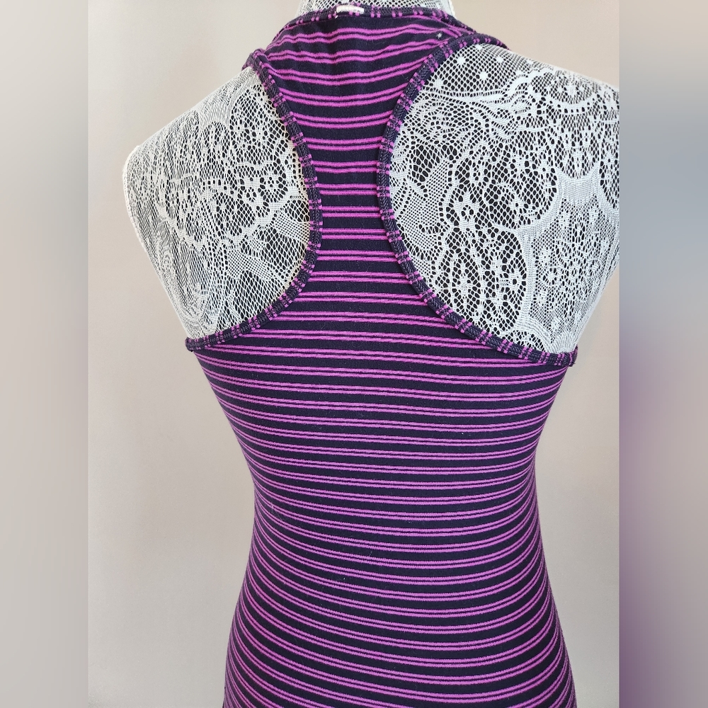 Lululemon Tank Top - Picture 2 of 11
